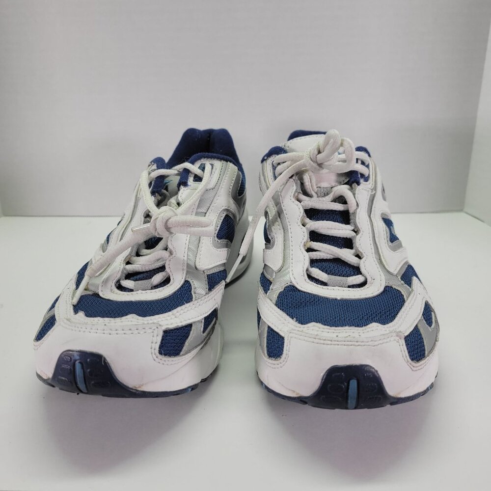 Avia Womens Athletic Sneakers Size 9 White & Blue